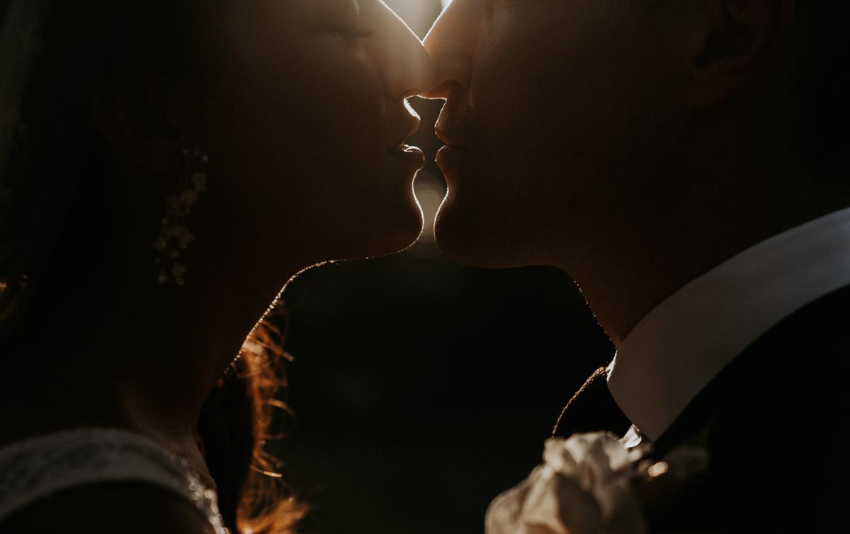 Massachusetts wedding photographer captures sunset portraits